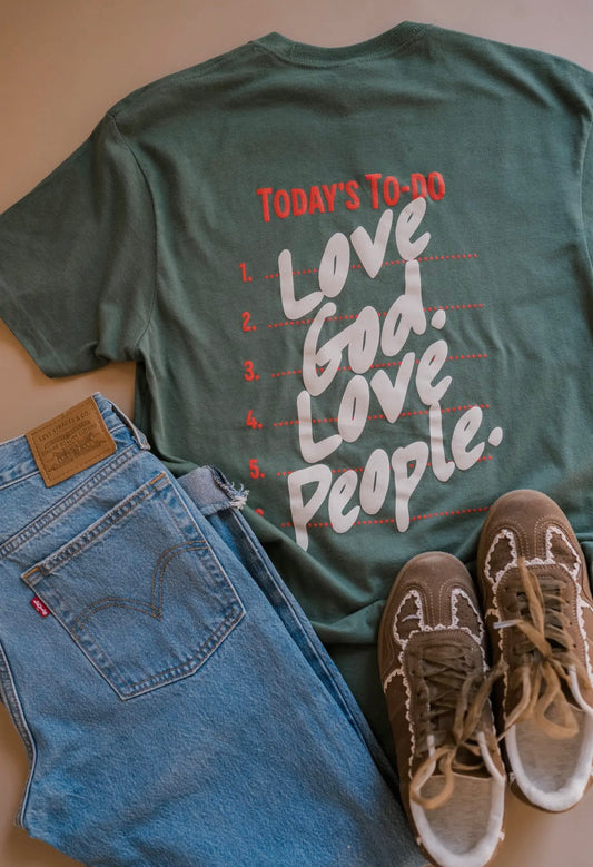 Love God love People Tee